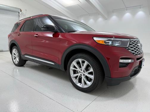 2023 Ford Explorer Platinum