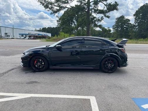 Photo 4 of 26 of 2021 Honda Civic Type R Touring