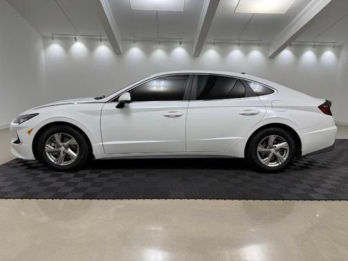 2021 Hyundai SONATA SE