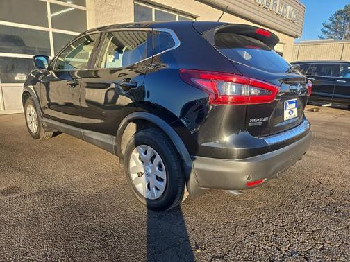 2020 Nissan Rogue Sport S