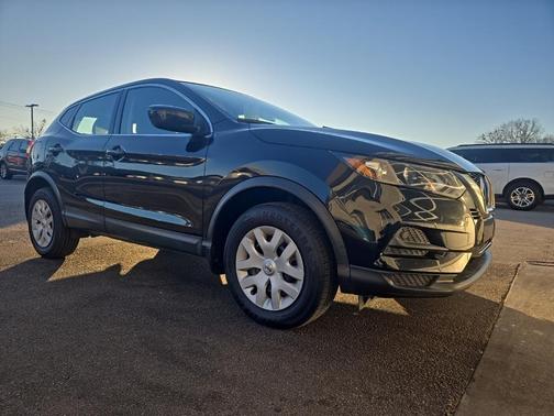 2020 Nissan Rogue Sport S