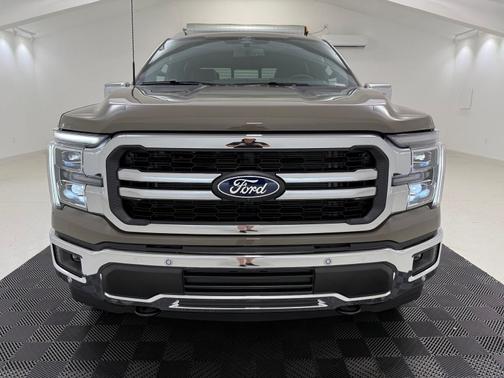 Marsh Gray 2026 Ford F-150 Lariat