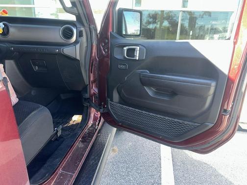 2021 Jeep Wrangler Sport