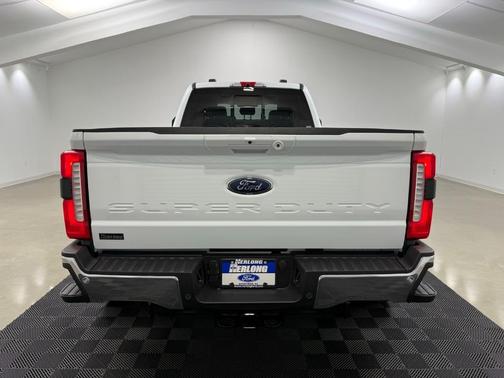 2025 Ford F-350 Lariat Super Duty