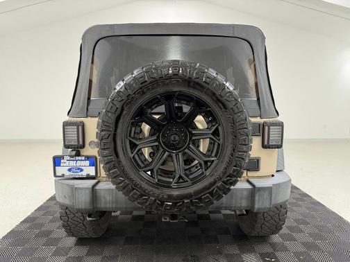 Mojave Sand Clearcoat 2016 Jeep Wrangler Unlimited Sport
