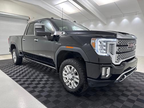 Onyx Black 2023 GMC Sierra 2500 Denali