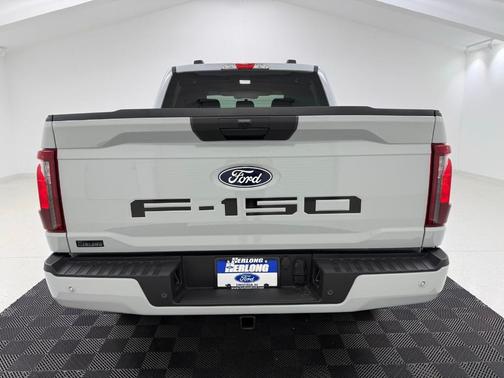 Avalanche 2026 Ford F-150 STX