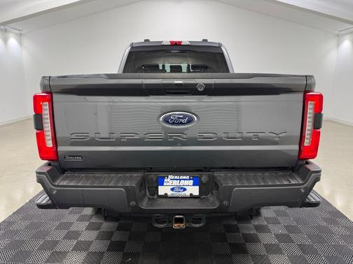 2023 Ford F-350 Lariat Super Duty