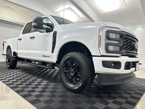 2025 Ford F-250 XL
