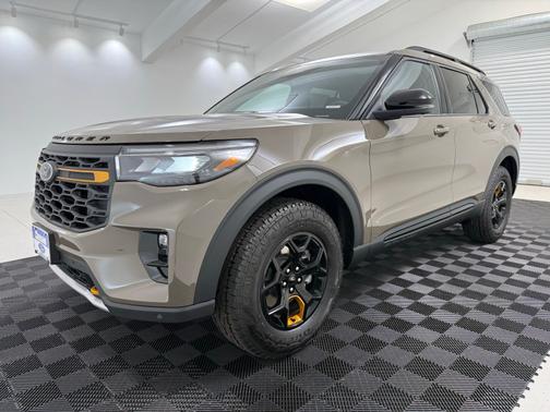 Marsh Gray 2026 Ford Explorer Tremor