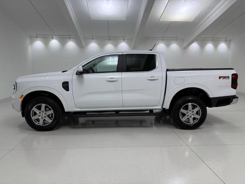 Oxford White 2025 Ford Ranger Lariat