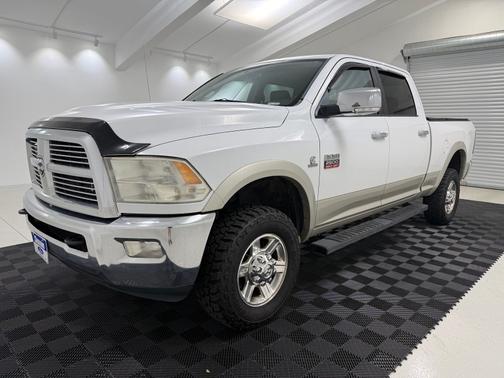 Bright White Clearcoat/Mineral Gray Metallic CC 2010 Dodge Ram 2500 Laramie