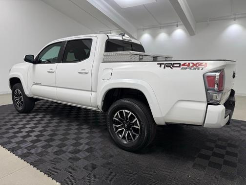 2021 Toyota Tacoma SR5