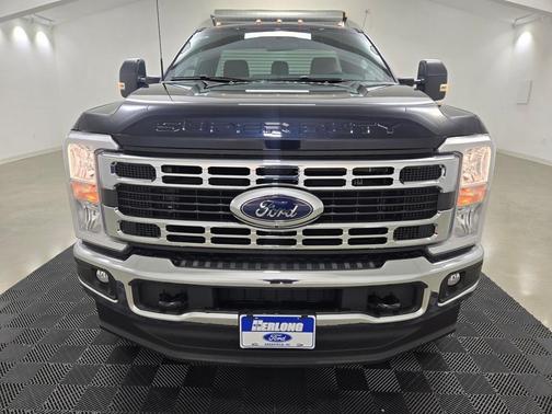 2025 Ford F-350 XLT