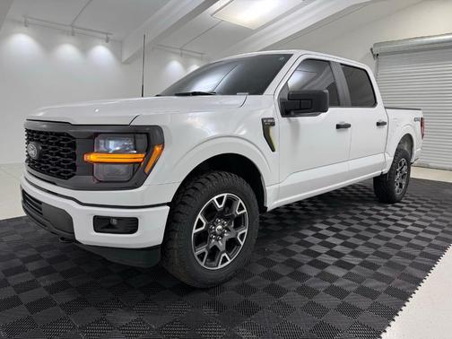 Oxford White 2024 Ford F-150 STX