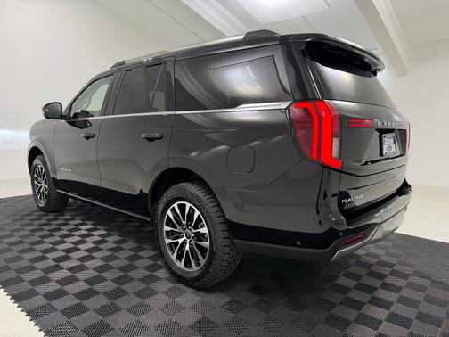 Black Metallic 2025 Ford Expedition Platinum