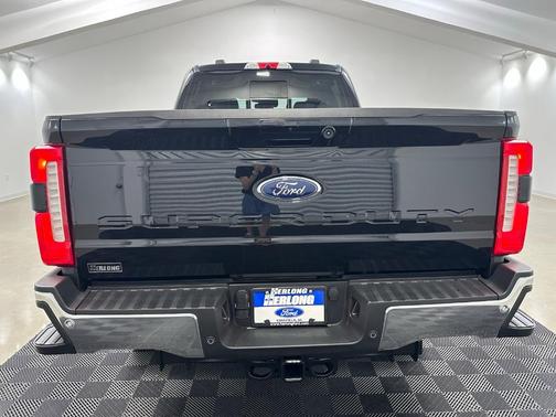 2025 Ford F-250 Lariat