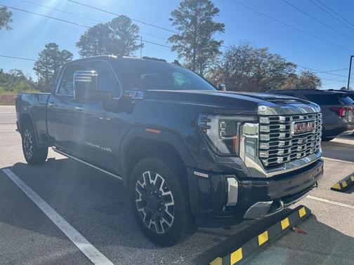 2024 GMC Sierra 2500 Denali