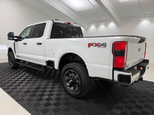 Oxford White 2026 Ford F-250 XL