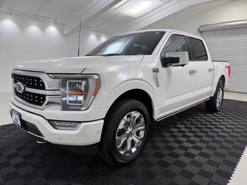 White Metallic 2022 Ford F-150 Platinum