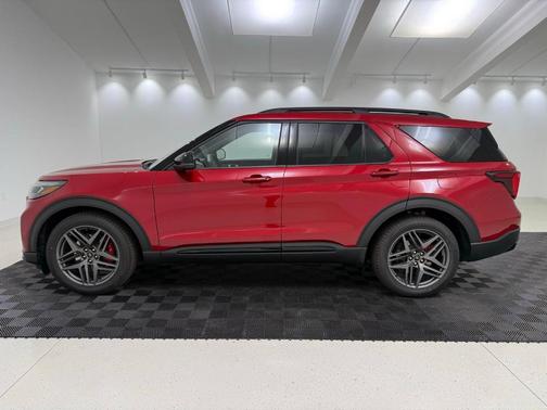 Rapid Red Metallic Tinted Clearcoat 2026 Ford Explorer ST