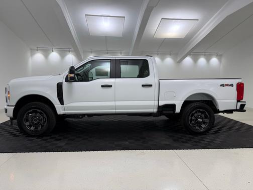 Oxford White 2026 Ford F-250 XL