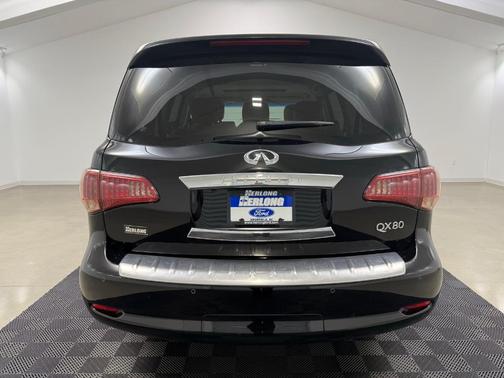 2016 INFINITI QX80 Base