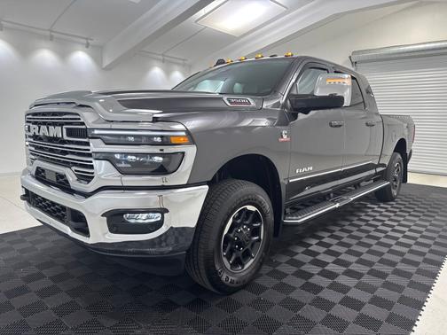 Granite Crystal Metallic Clearcoat 2026 RAM 3500 Laramie
