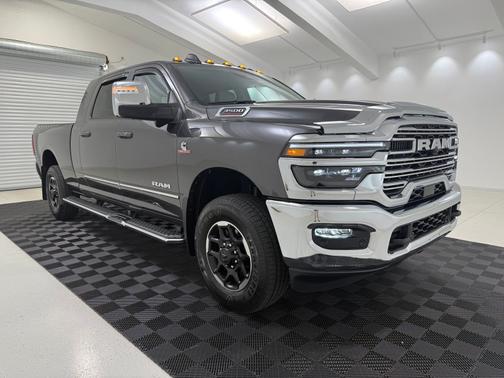 Granite Crystal Metallic Clearcoat 2026 RAM 3500 Laramie