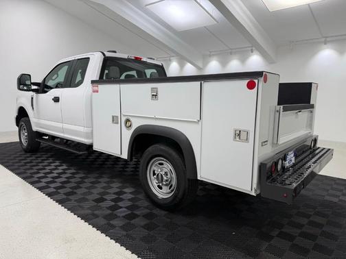 Oxford White 2021 Ford F-250 XL
