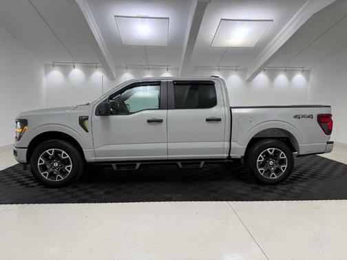 Avalanche 2024 Ford F-150 STX