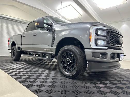 2025 Ford F-250 XLT