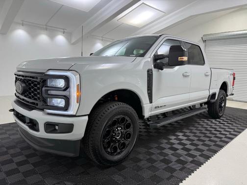 Avalanche 2026 Ford F-250 Lariat