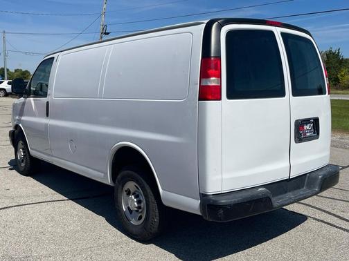 2018 Chevrolet Express 2500 Work Van