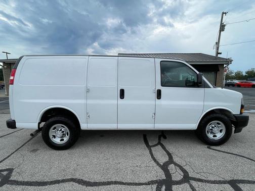 2018 Chevrolet Express 2500 Work Van