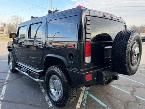 2005 Hummer H2 Base
