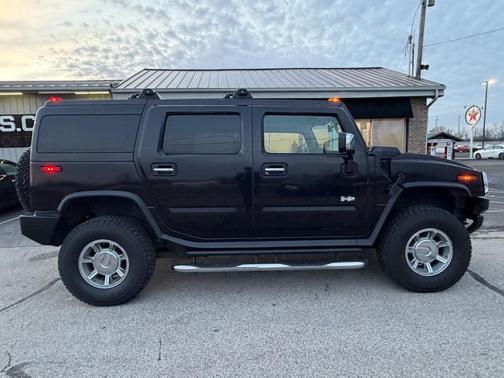 2005 Hummer H2 Base