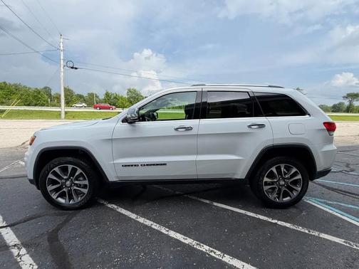 Bright White Clearcoat 2018 Jeep Grand Cherokee Limited