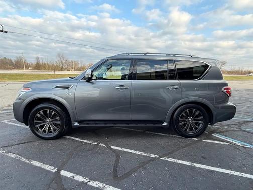 2017 Nissan Armada Platinum