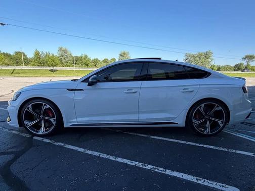 Glacier White Metallic 2019 Audi RS 5 2.9T