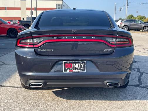 2018 Dodge Charger SXT