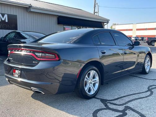 2018 Dodge Charger SXT