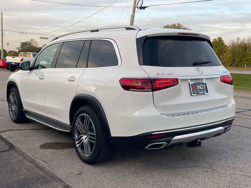 2020 Mercedes-Benz GLS 450 4MATIC