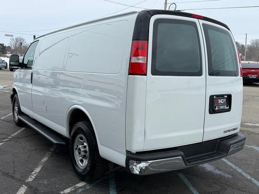 2020 GMC Savana 2500 Work Van