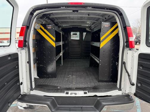 2020 GMC Savana 2500 Work Van