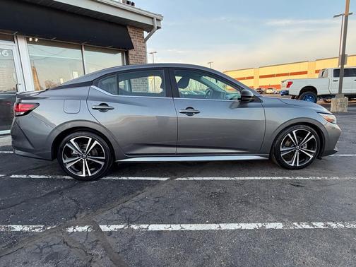 2020 Nissan Sentra SR