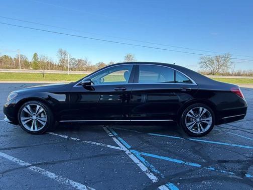 Black 2014 Mercedes-Benz S-Class 4MATIC