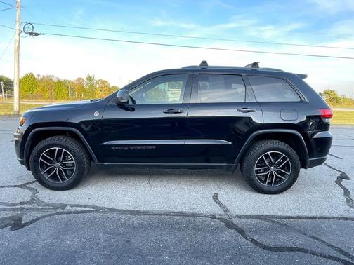 2018 Jeep Grand Cherokee Trailhawk