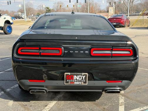 2016 Dodge Challenger R/T