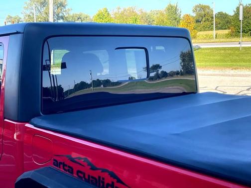 2022 Jeep Gladiator Willys 4x4